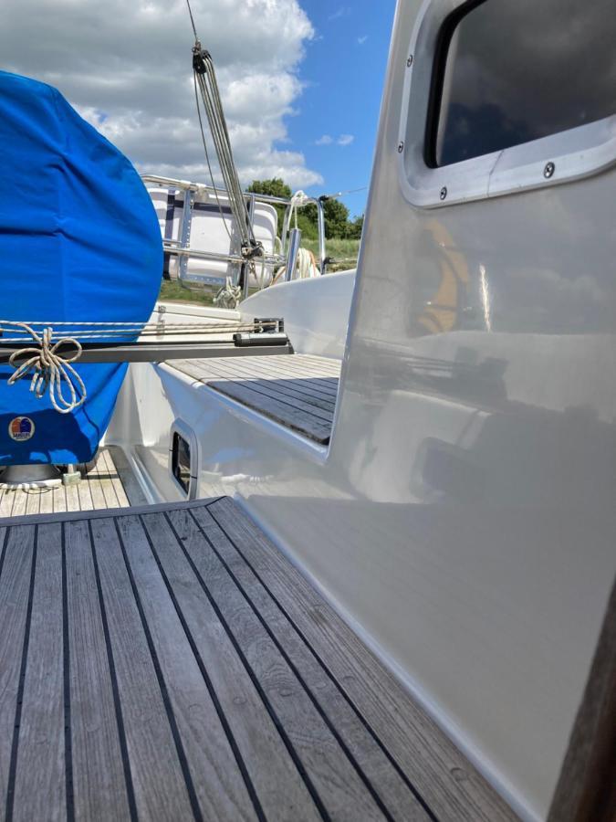Entire Boat At St Katherine Docks 2 Available Select Using Room Options Лондон Екстериор снимка