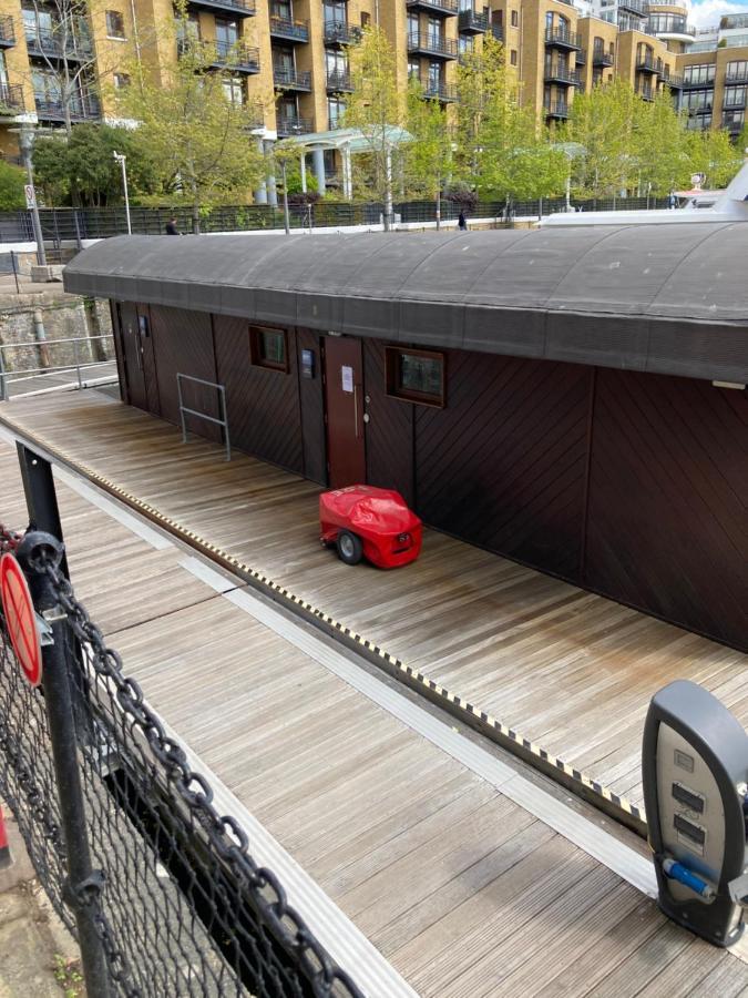 Entire Boat At St Katherine Docks 2 Available Select Using Room Options Лондон Екстериор снимка