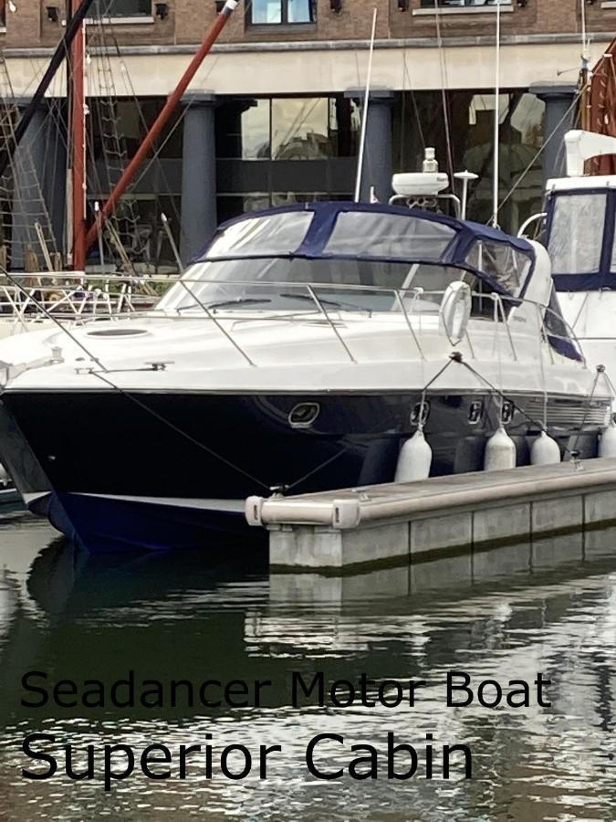 Entire Boat At St Katherine Docks 2 Available Select Using Room Options Лондон Екстериор снимка